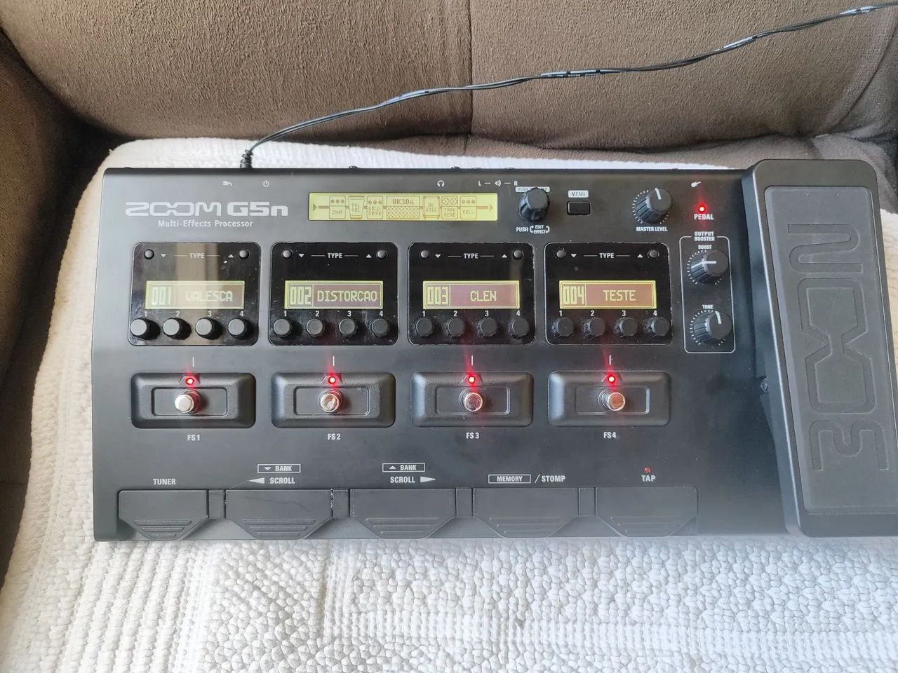 Pedaleira zoom G5n - Instrumentos musicais - Sidney Pereira de