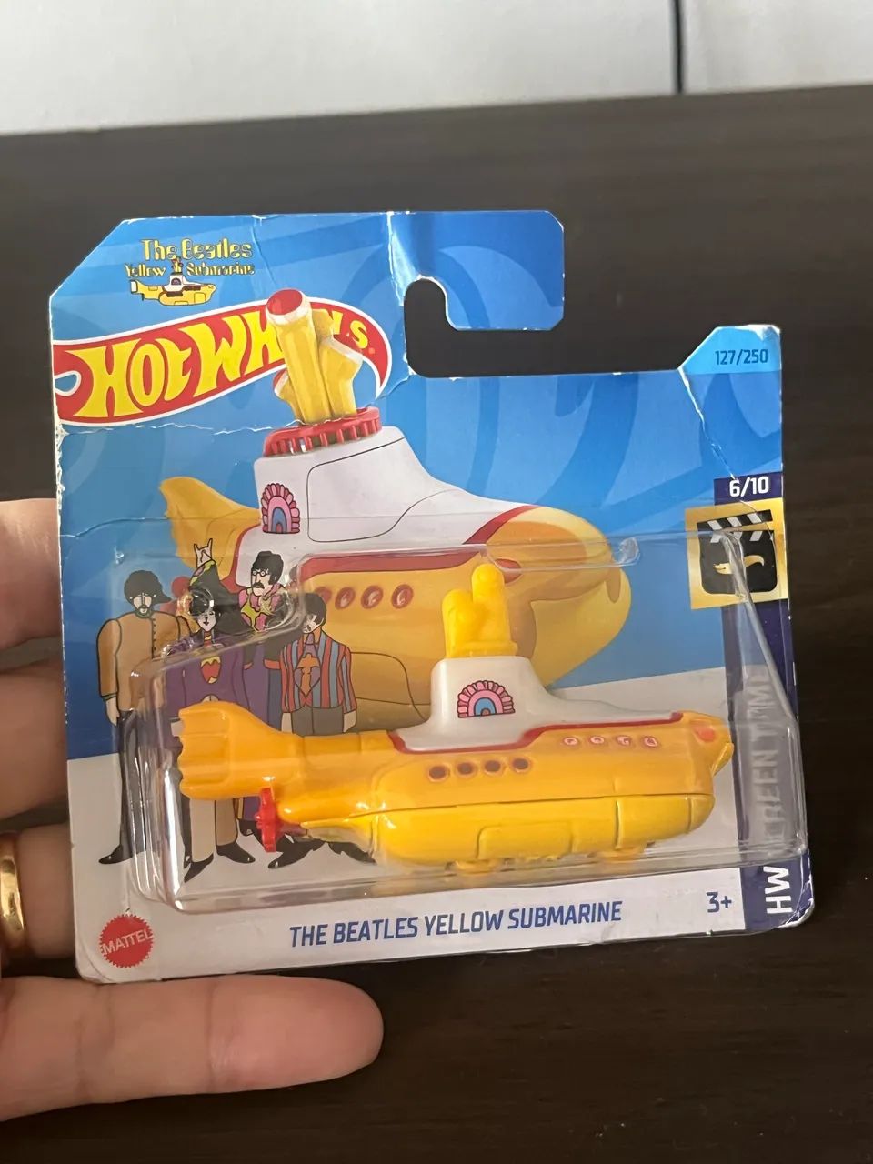 Submarino amarelo Hotwheels - Foto 3