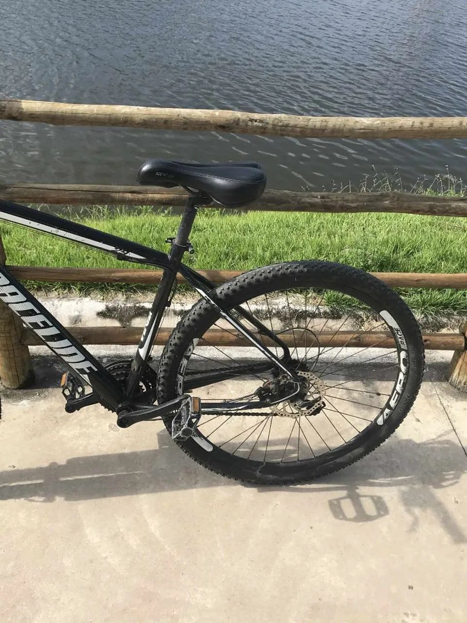 Bike Aro 29 Semi Nova - Foto 4