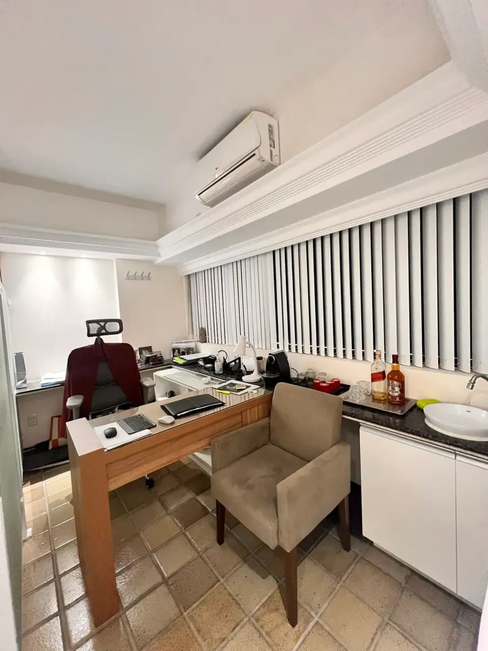 SALA COMERCIAL JA COM ARMARIOS - Foto 4