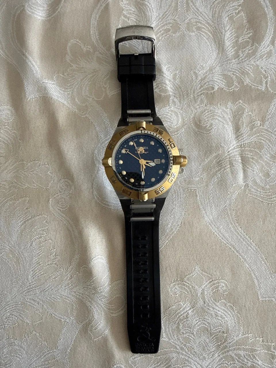 Relógio Invicta Original - Mostrador Azul e Dourado