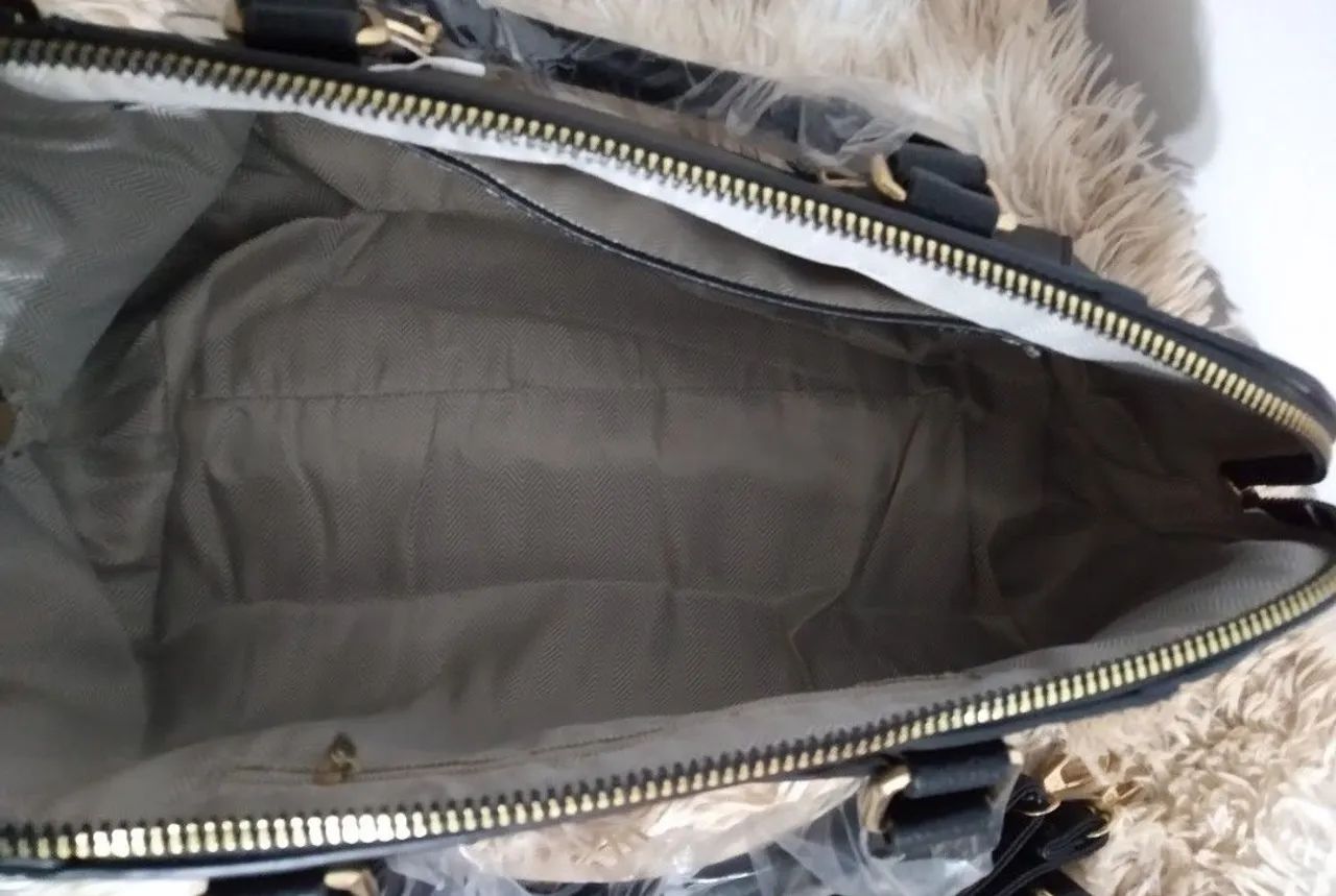 Bolsa maravilhosa, elegante, nova, preta. - Foto 4