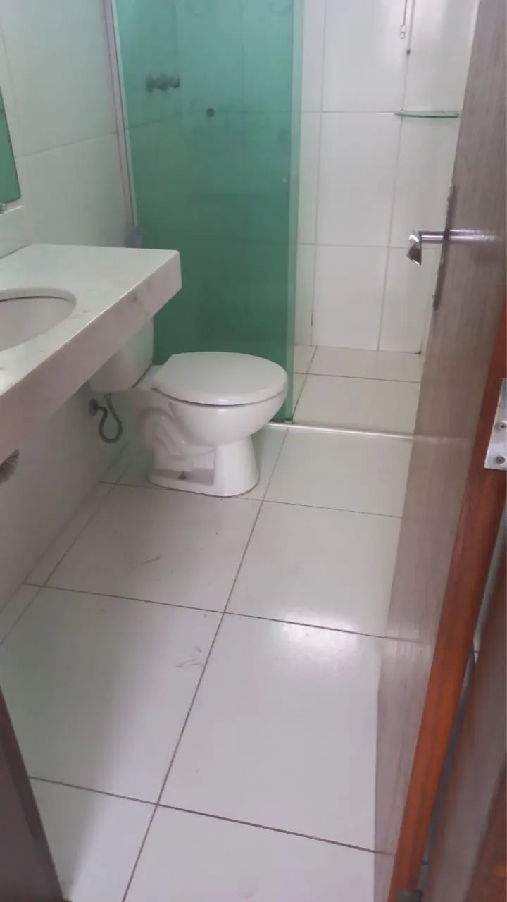 Bathroom shower enclosure64962668373889120