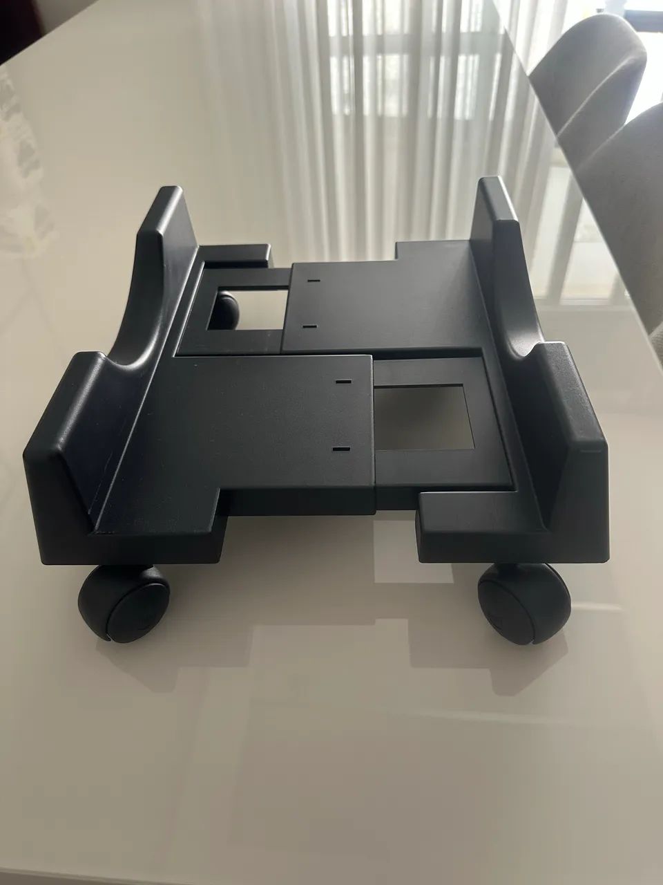 Computador Pichau Gamer, Ryzen 5 3500X, com teclado Gamer e suporte de chão  - Foto 6