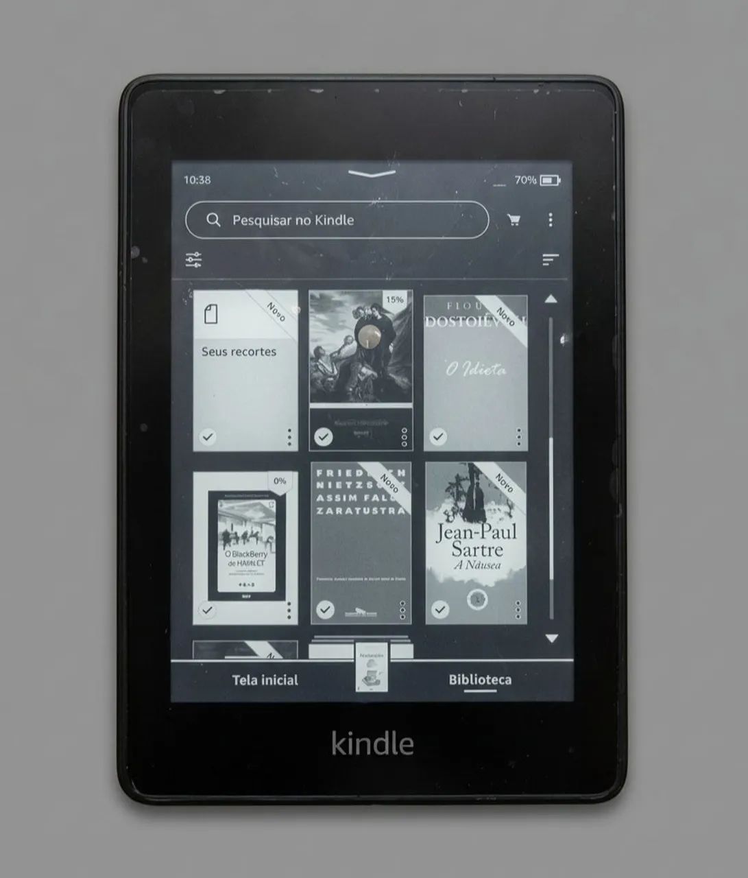Kindle Paperwhite 10世代 8GB 広告有 ブラック Kindle Paperwhite 第10世代 8GB 広告なし 箱・カバー - メルカリ