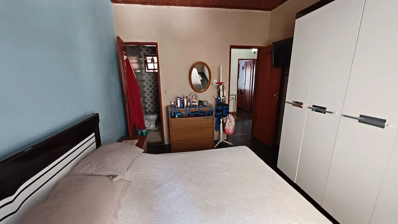Excelente casa 3 quartos, com suíte, garagem para 3 carros. IMÓVEL TODO MOBILIADO!!! - Foto 7