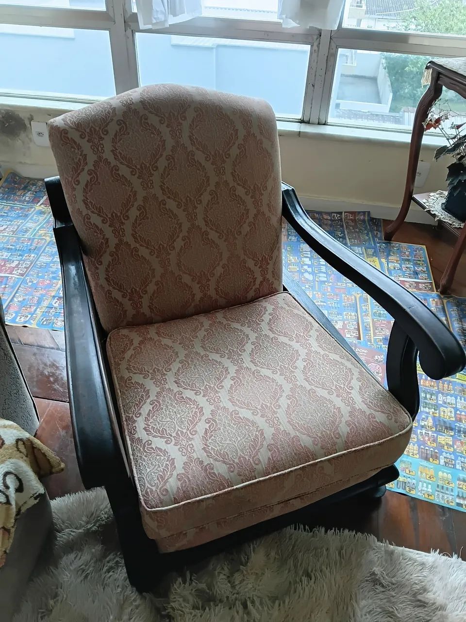Vendo par de poltronas vintage - Foto 5