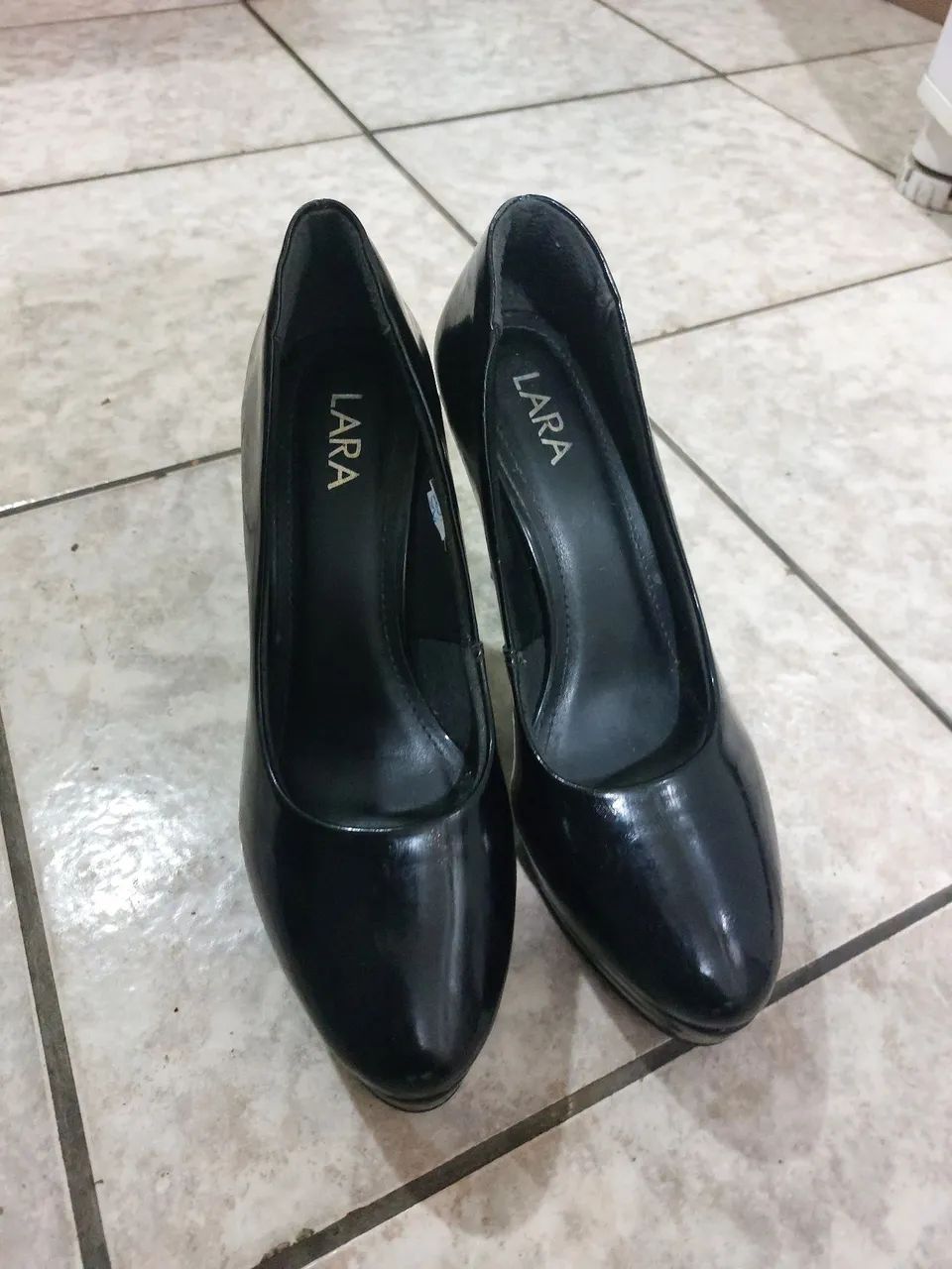 Sapato Tamanho 36 - Marca Lara