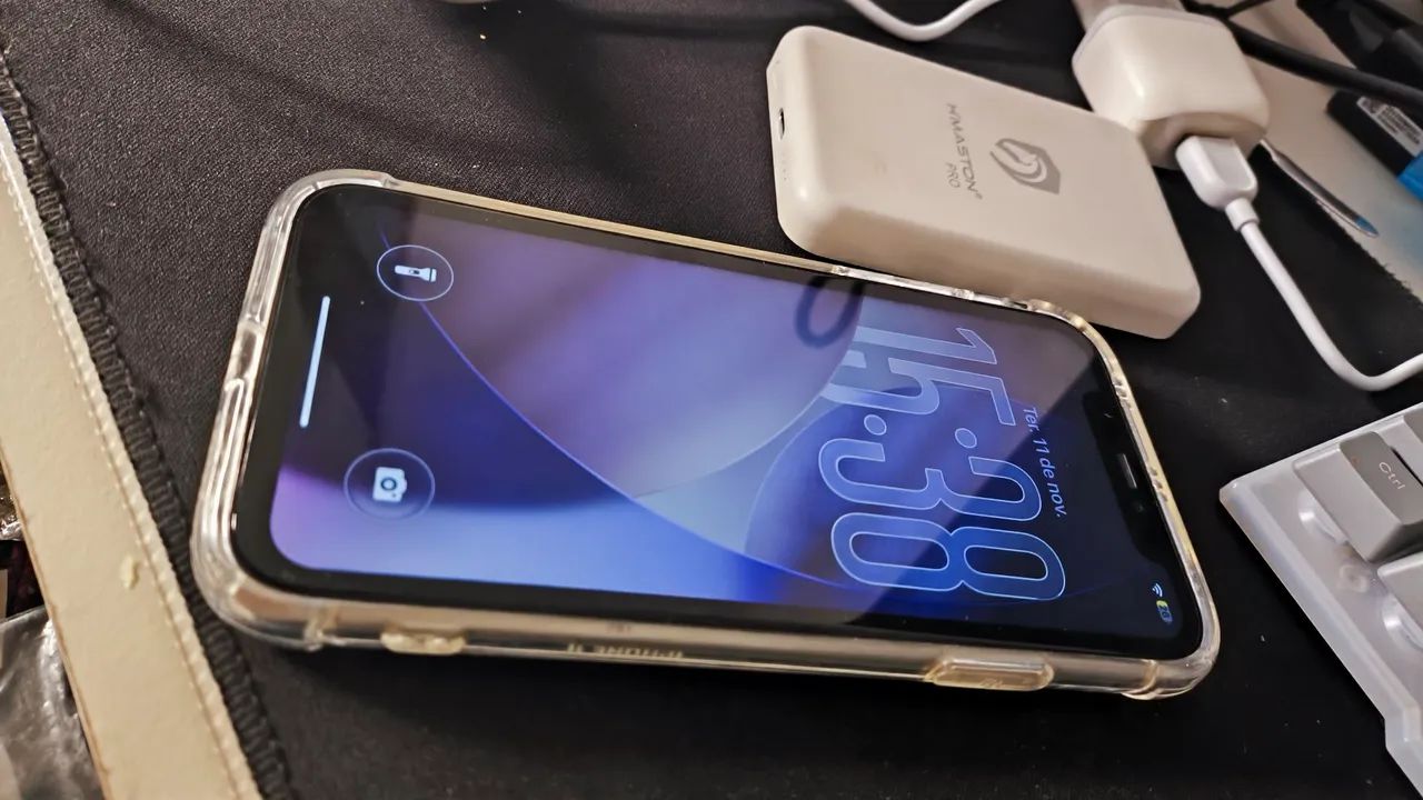 iPhone 11 128gb branco sem face id - Foto 3