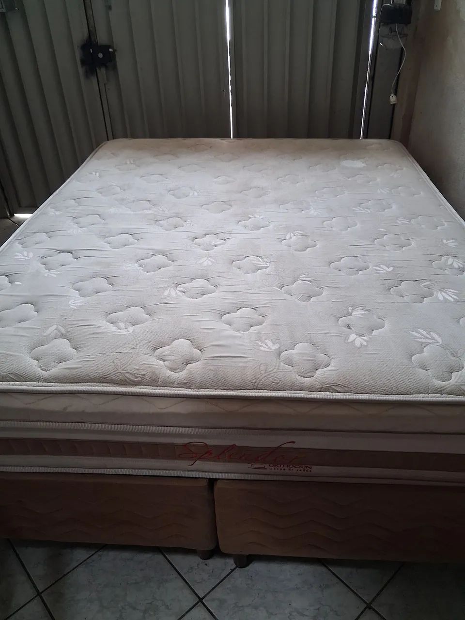 Cama de casal king com base e colchão completo. * - Foto 4