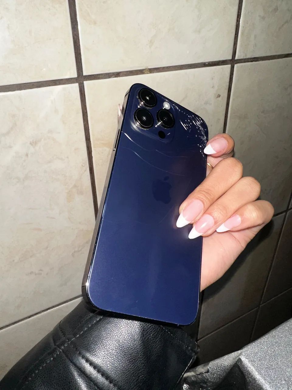 IPhone 14 Pro Max 256 GB roxo  - Foto 5