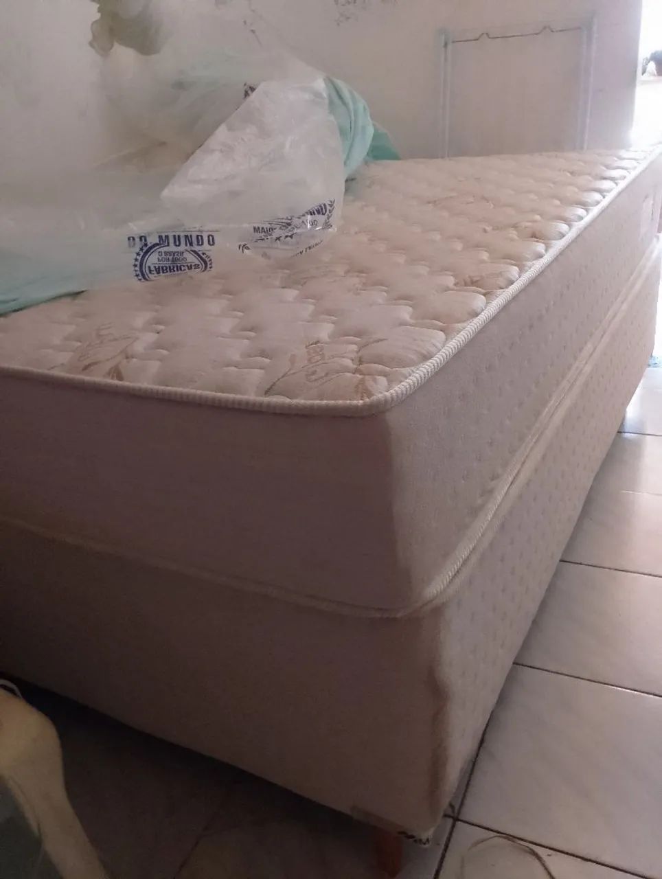 Cama box casal 