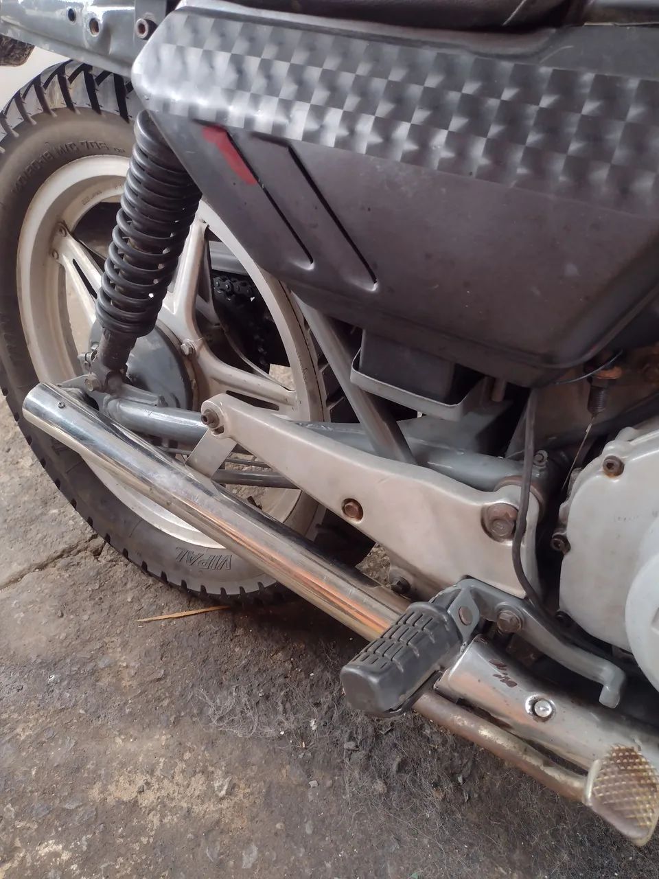 CB 400/450 customizada - Foto 3