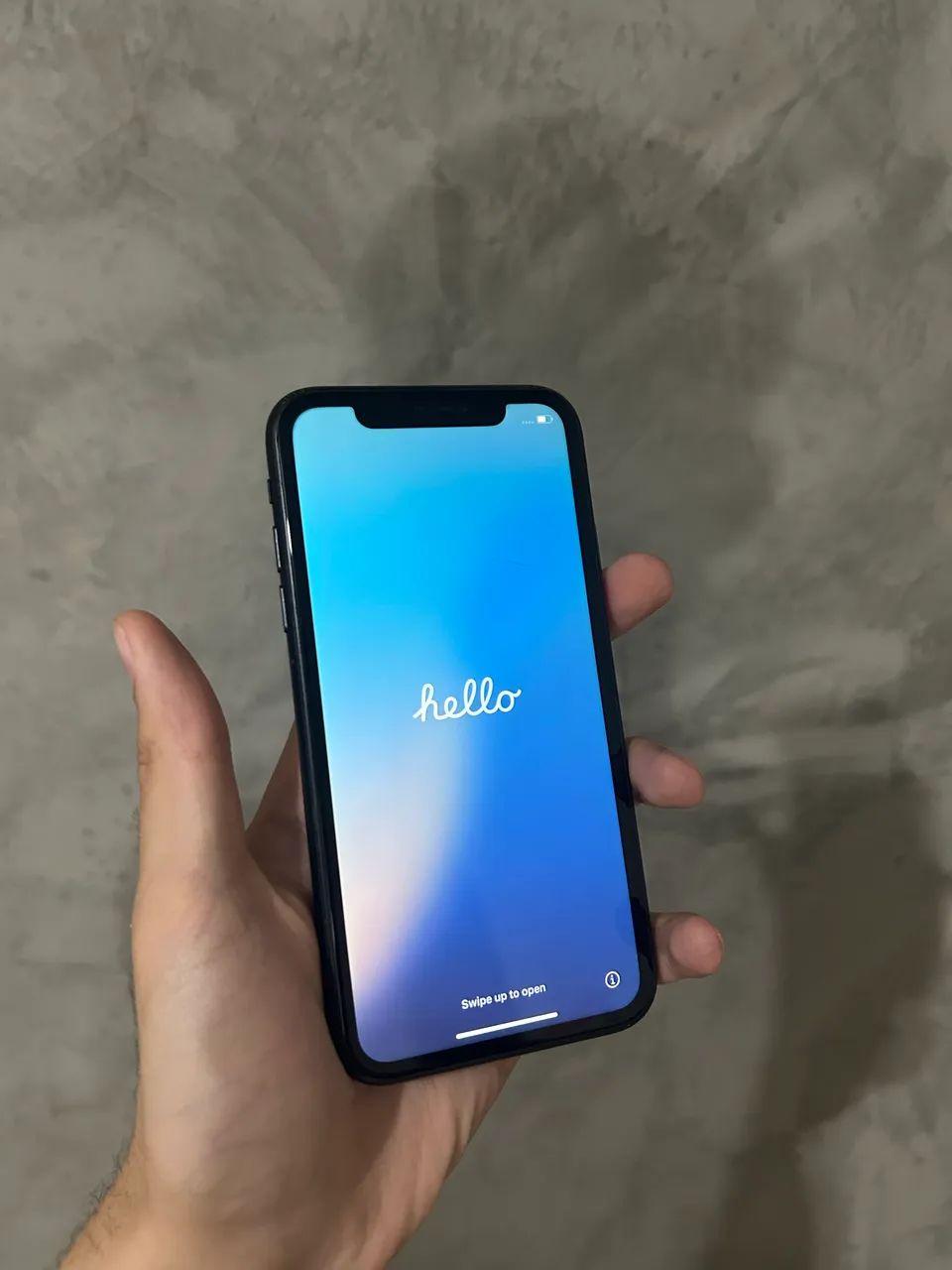 IPhone XR 82% bateria 