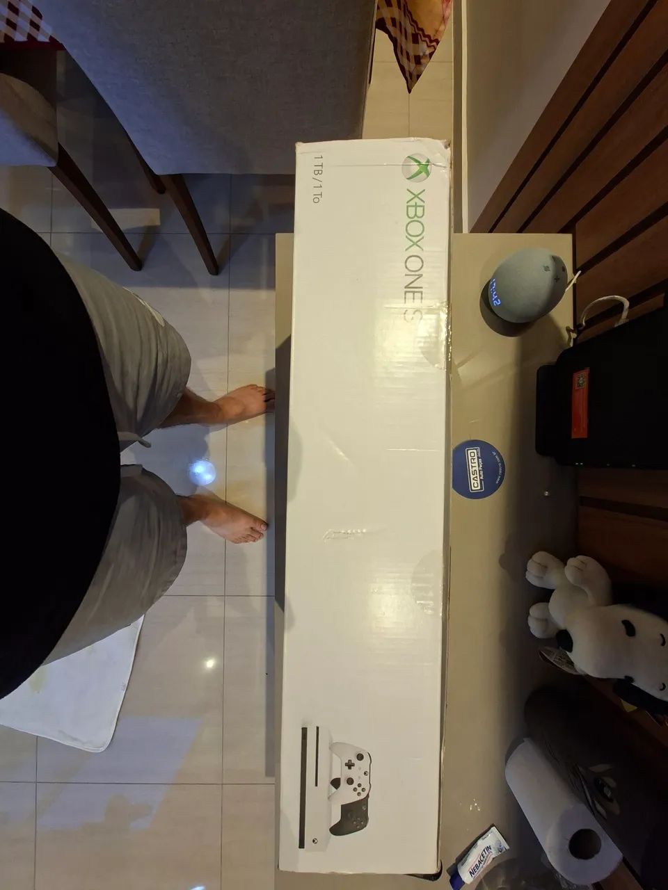 Xbox One S Branco 1TB com Caixa e 1 Controle - Foto 2