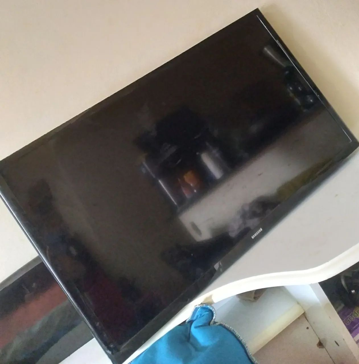 Vendo TV Samsung 32 polegadas - Leia a descrição do anúncio 