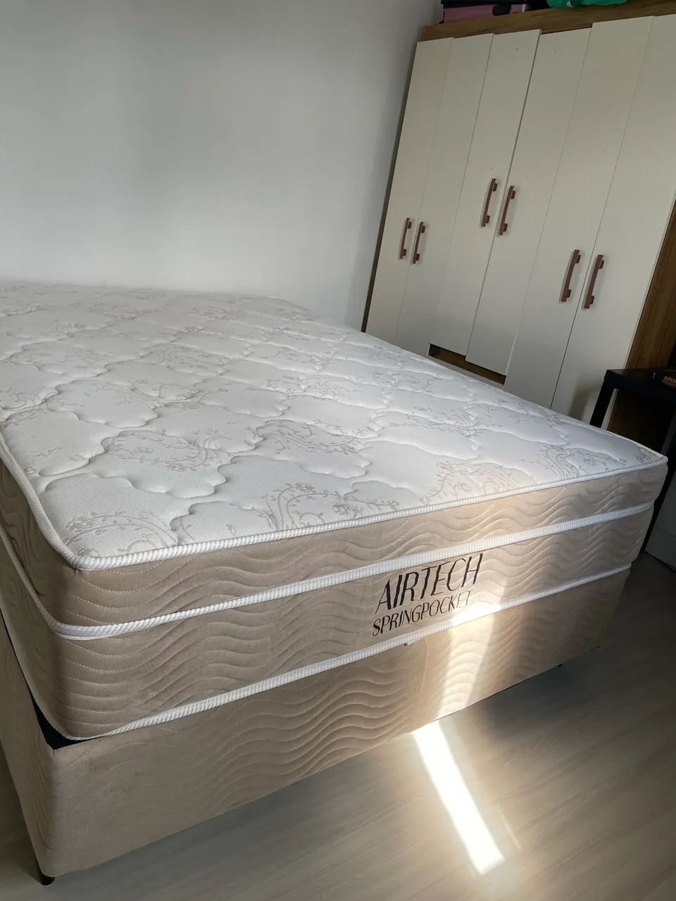 Cama Box + Colchão Airtech Spring Pocket | 3 meses de uso - Foto 2