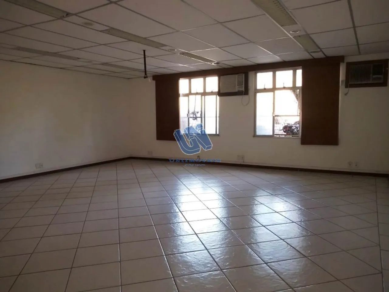Sala comercial com 49,34m2 no Itaigara - Foto 3