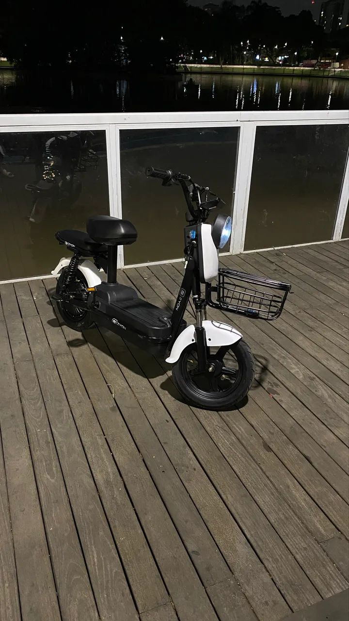 Motinha elétrica 0km nova scooter bicicleta