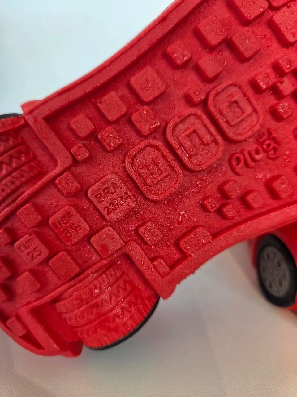 Chinelo MCQUEEN 