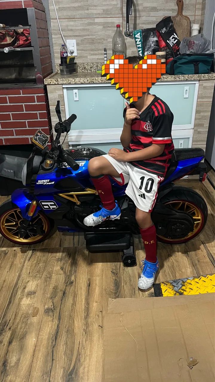 Moto elétrica infantil 