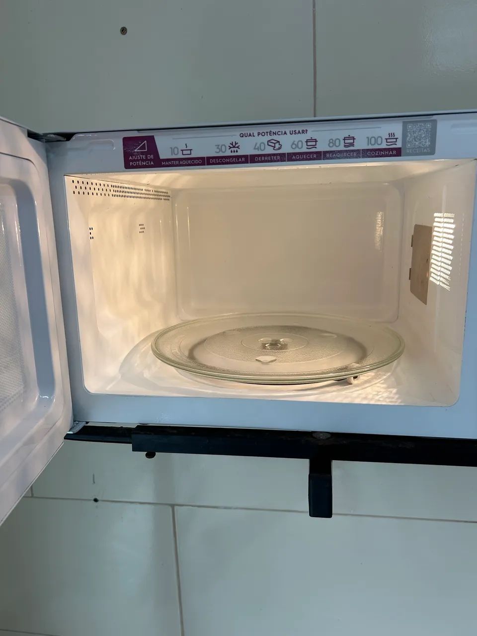 Microondas Electrolux 127v - Foto 4