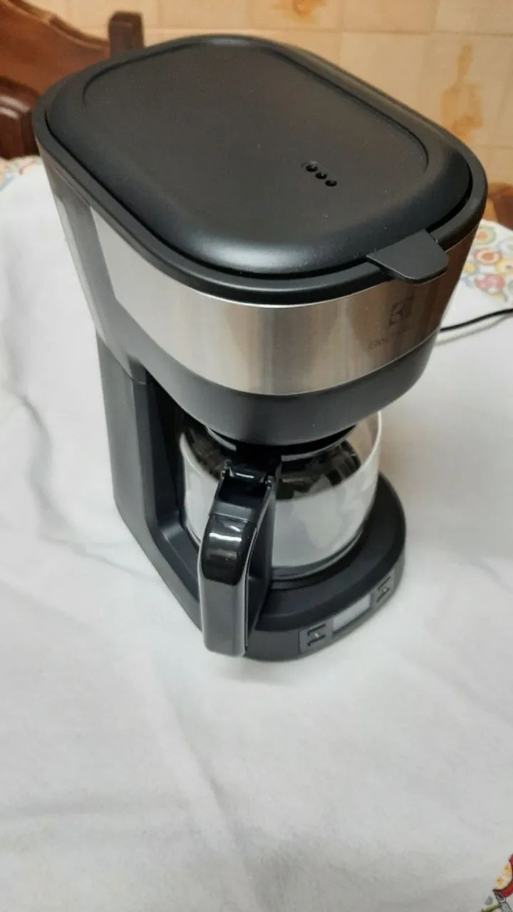 Cafeteira Eletrolux NOVA 127V Inox ECM25 1,2L 30 Xicaras Timer Digital