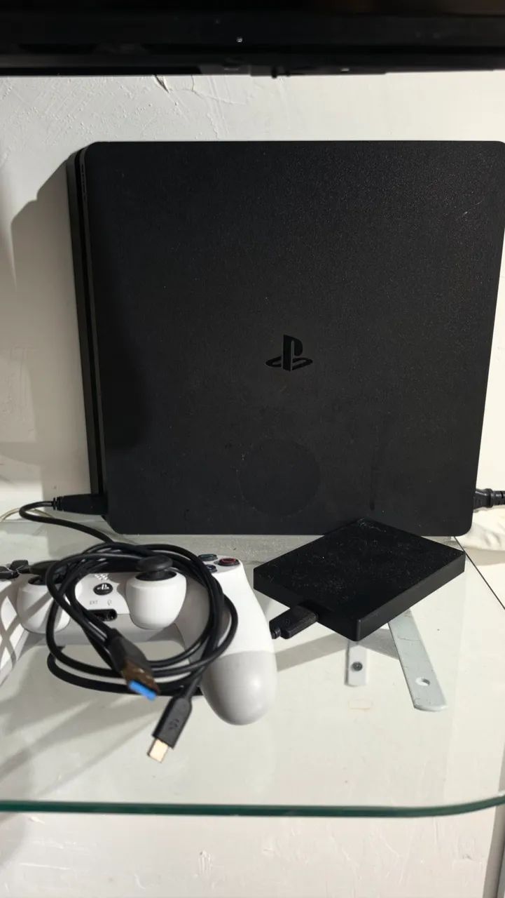 Ps4 sim com HD 2 tb