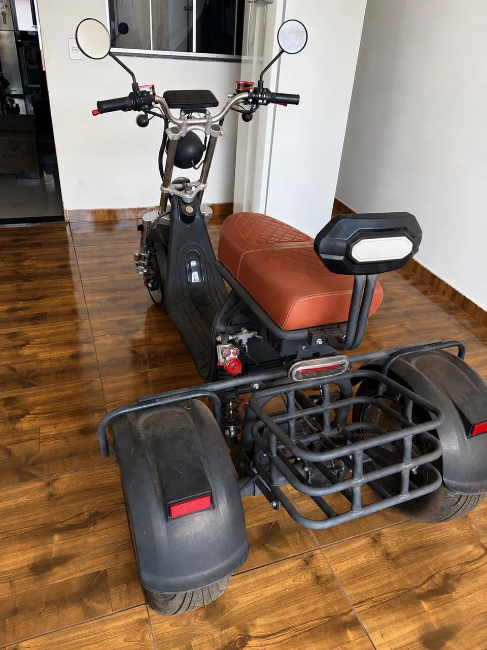 Triciclo elétrico 