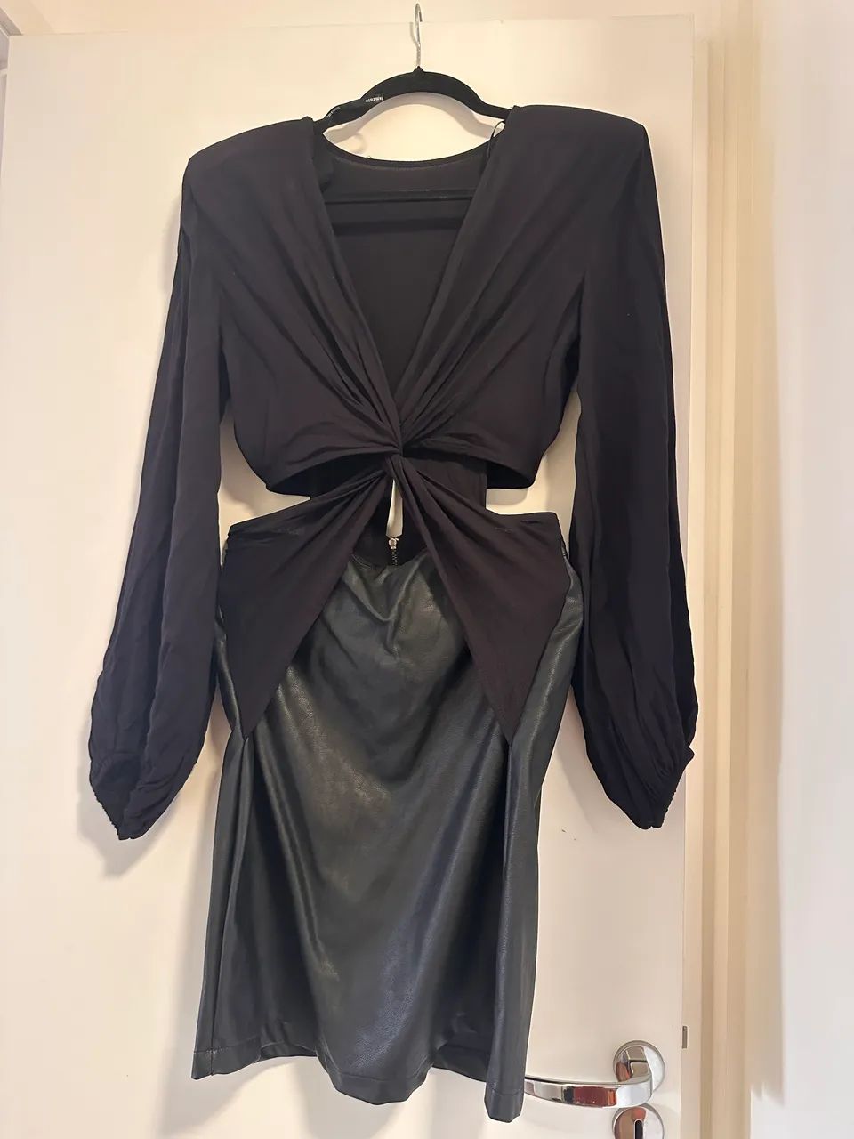 Vestido curto preto NOVO