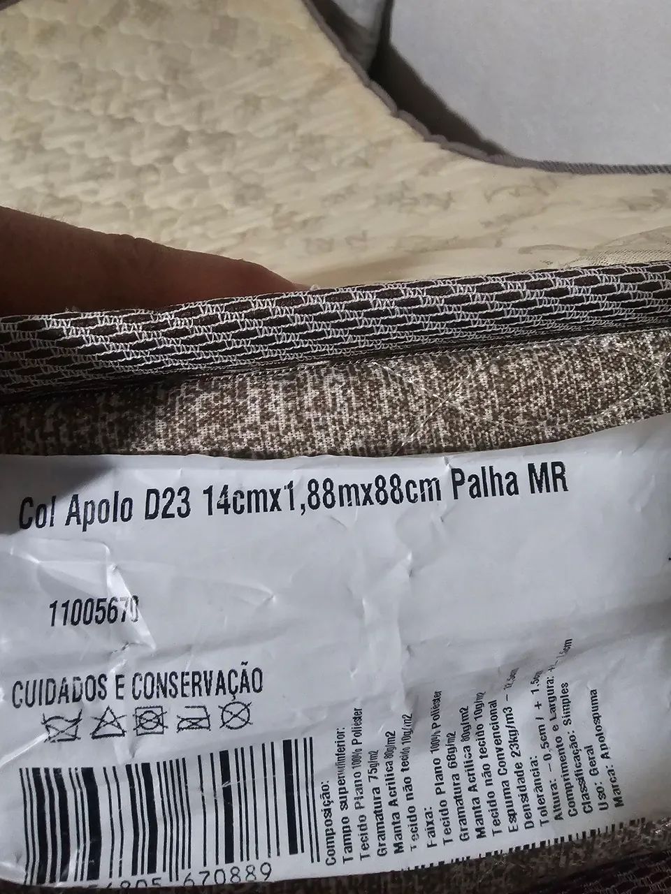 Colchão de solteiro seme novo sem avarias  - Foto 3