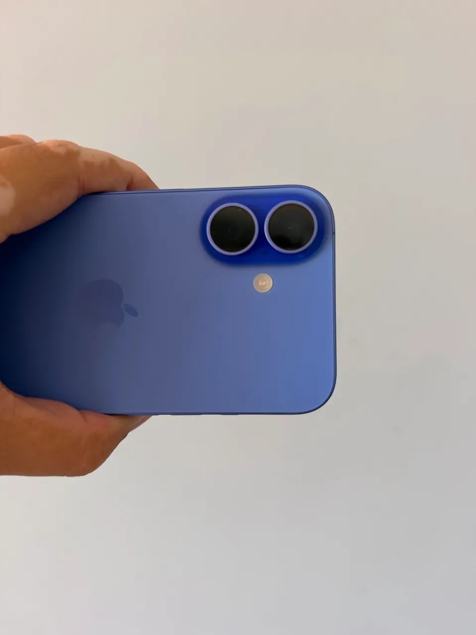 iPhone 16 128GB Azul Garantia Apple até 2027 - Celulares e