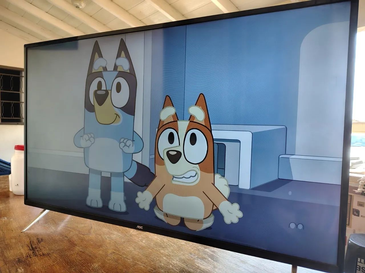 Vendo Tv SMART 50 POLEGADAS 4k AOC  - Foto 4