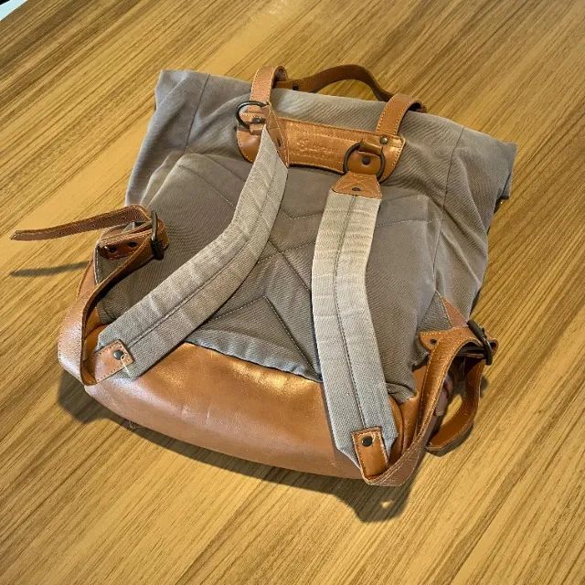 Mochila Beatnik&Sons - Lona + Couro Legítimo - Usada - Foto 2