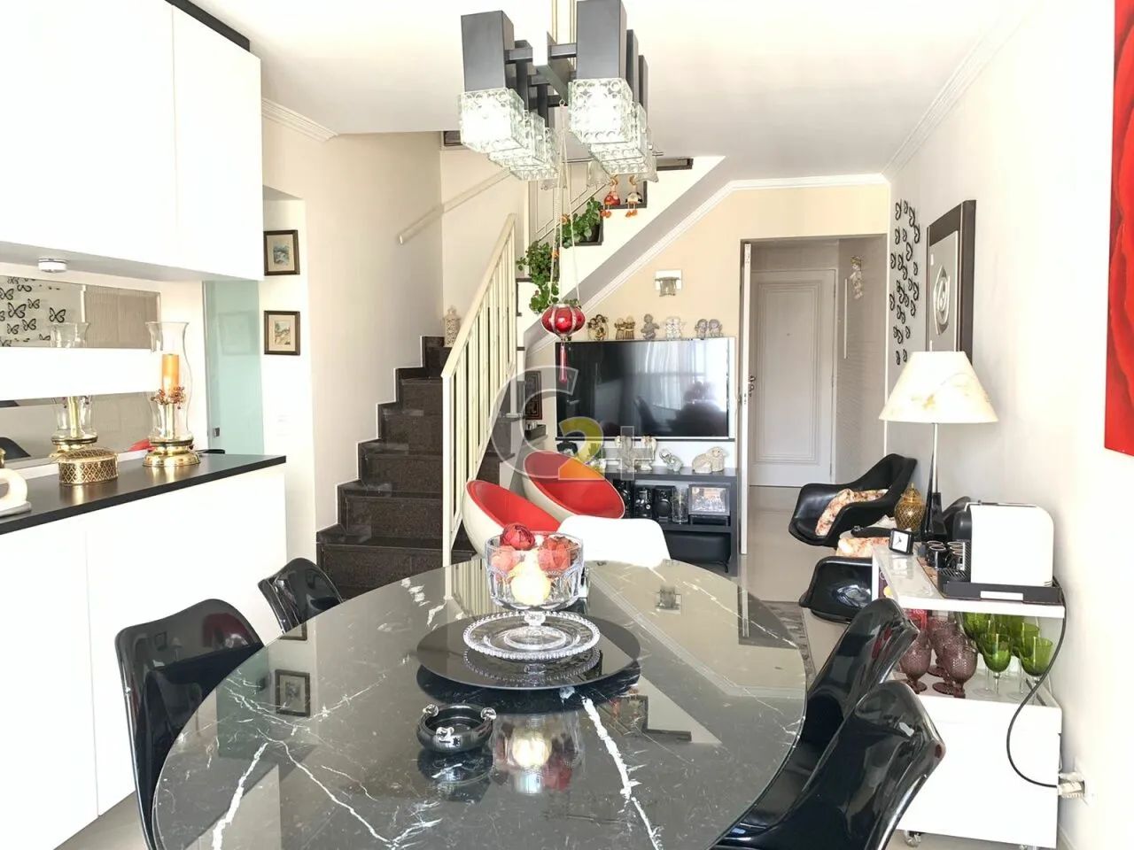 Cobertura Duplex à venda em Pinheiros com 2 quartos, 1 suíte e 2 vagas