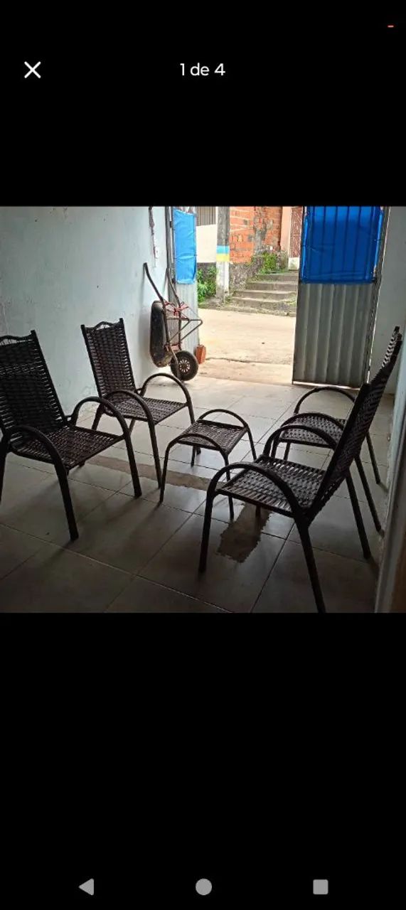 Vende se conjunto para varanda ou jardim