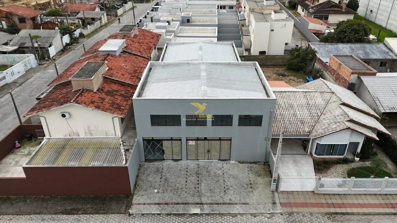 Galpão comercial areias tijucas
