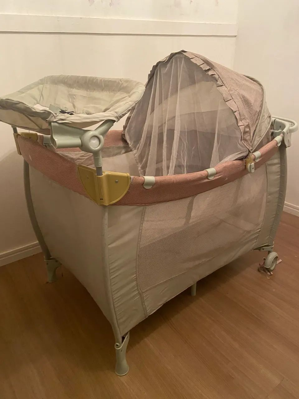Berço portátil Baby Style com trocador 