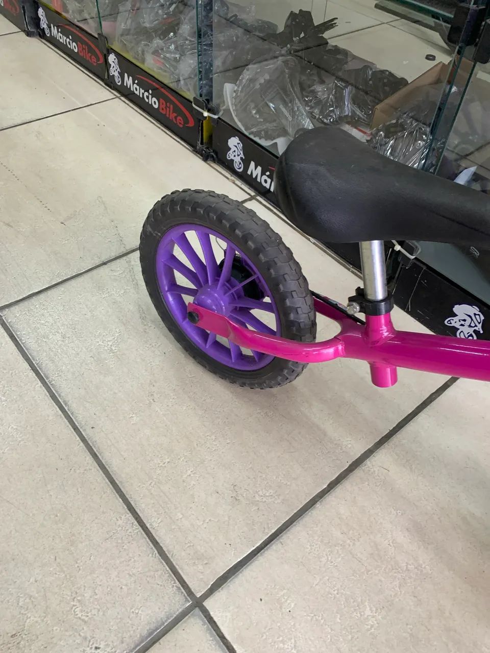 Bicicleta de equilíbrio infantil  - Foto 2