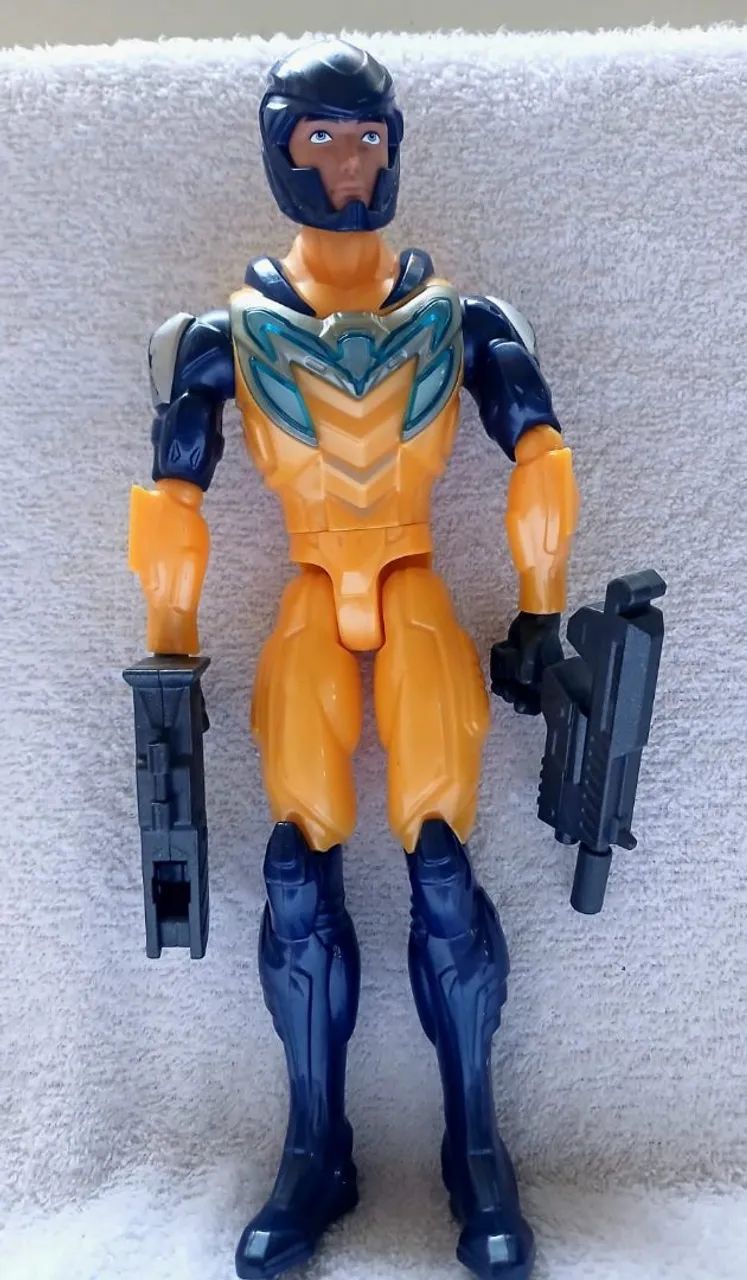Boneco MaxSteel Max Turbo Lançador  - Foto 3