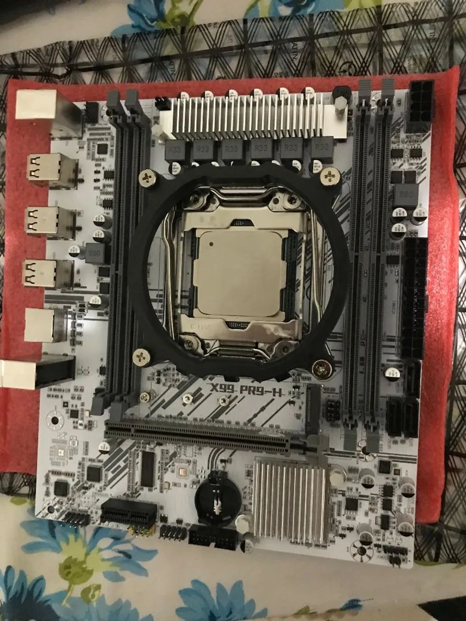 Kit de Placa-Mãe MACHINIST Branca X99 com CPU - Foto 4