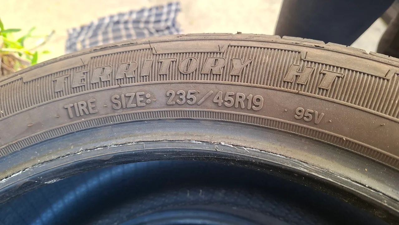 Pneus de carro - Foto 4