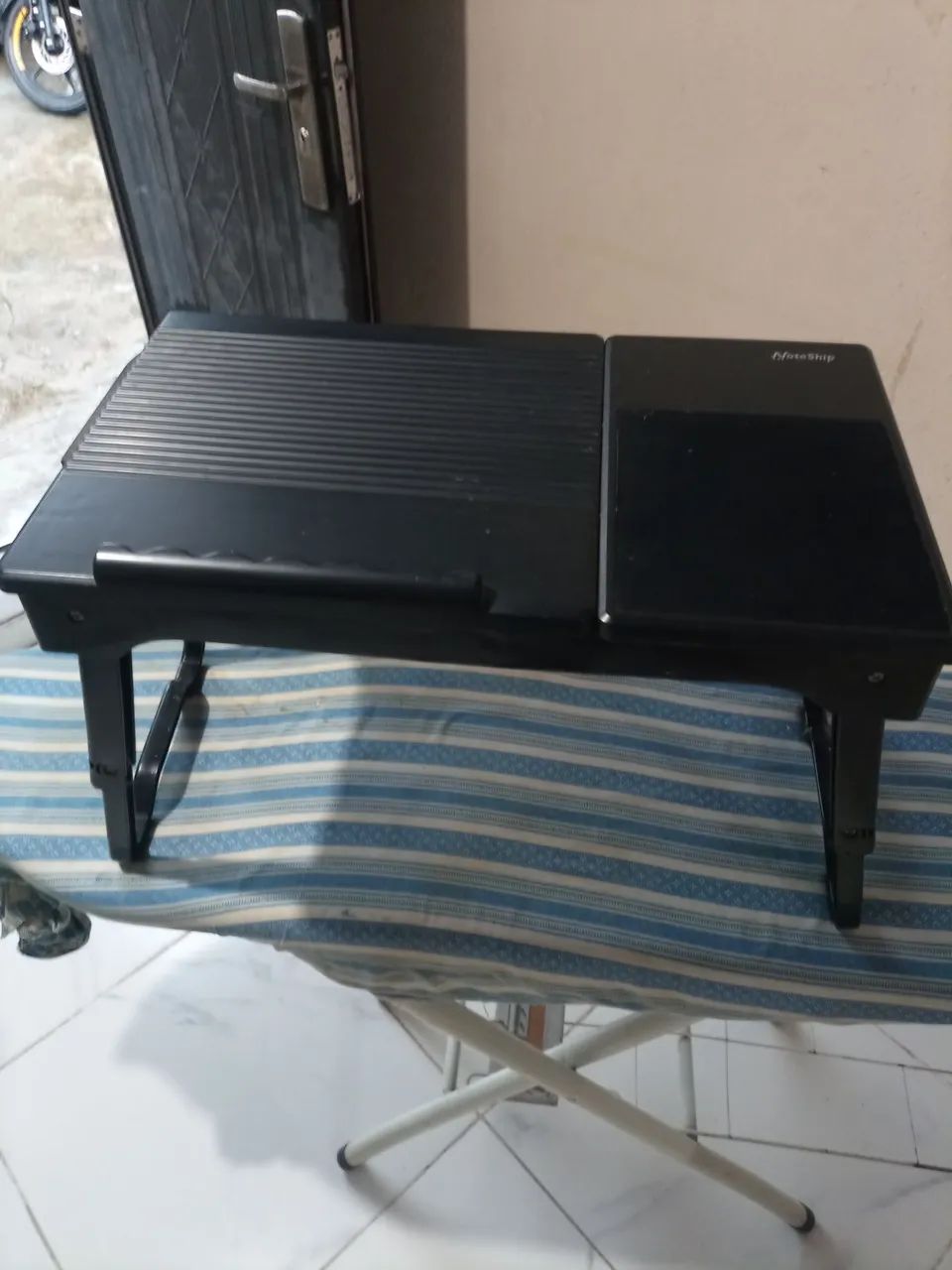Mesinha para notebook 