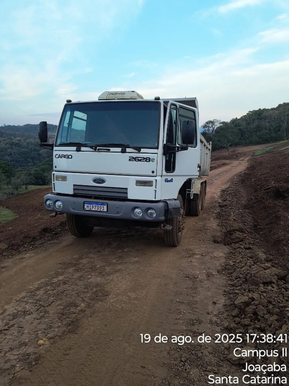 Caçamba Basculante Ford - Foto 4