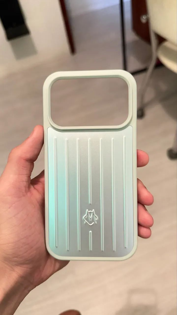 Capinha Rimowa Iphone 17 Pro Max - Foto 3