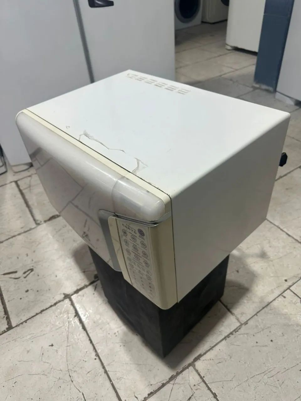 Microondas Electrolux 31L 127v - Foto 3
