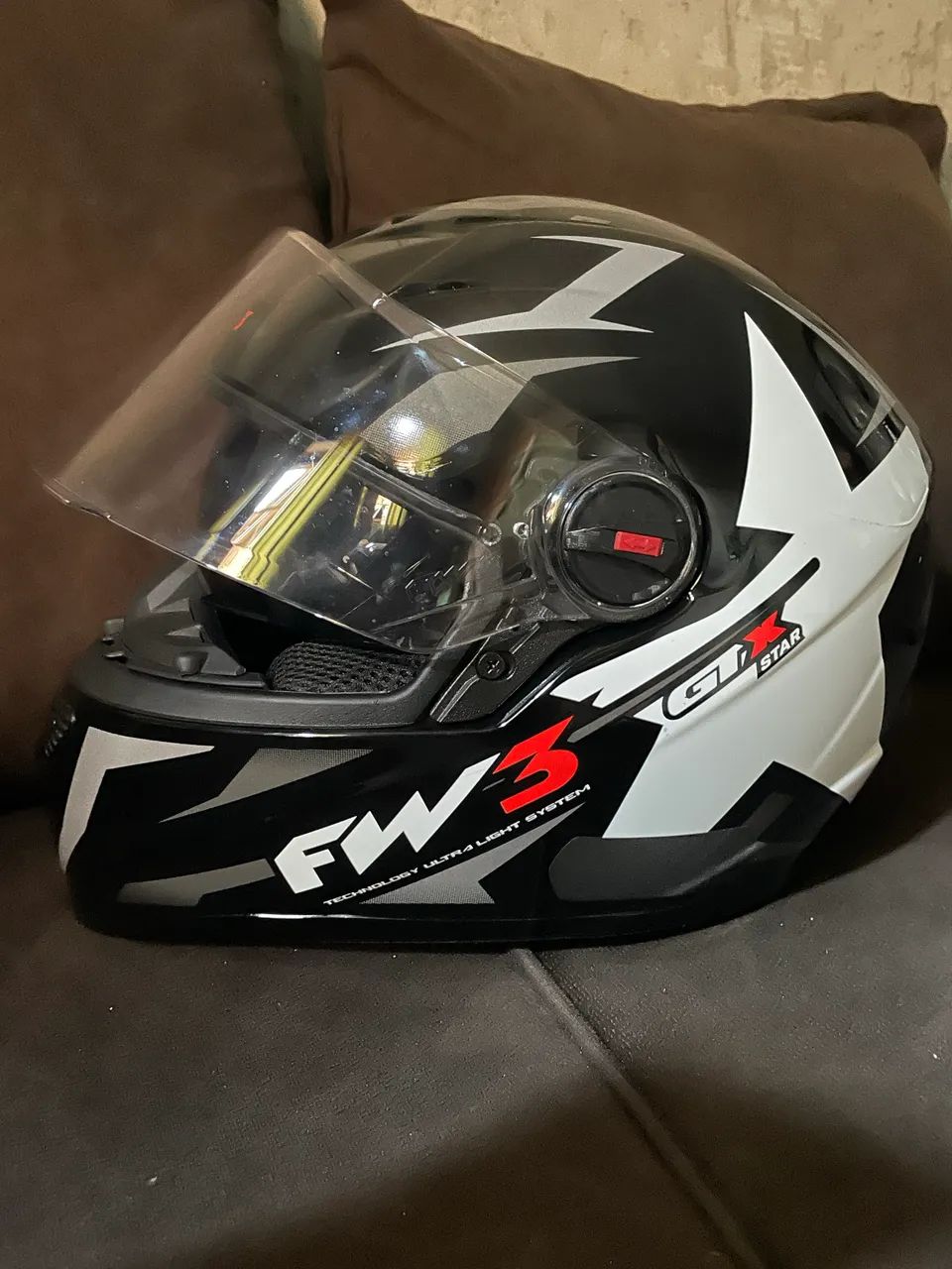 Capacete FW3
