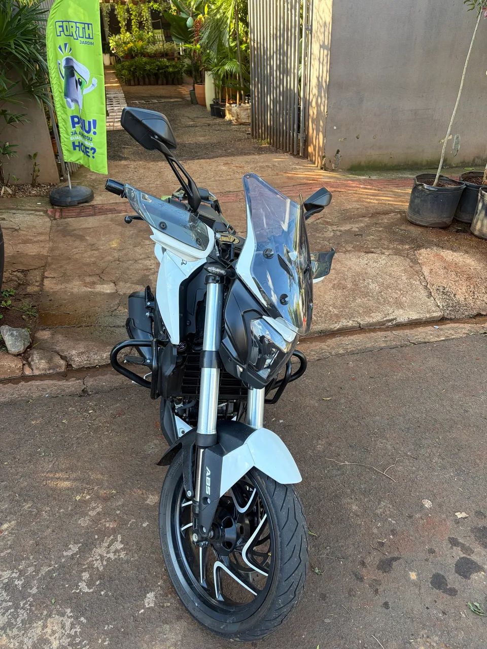 Dominar 400 - Foto 2