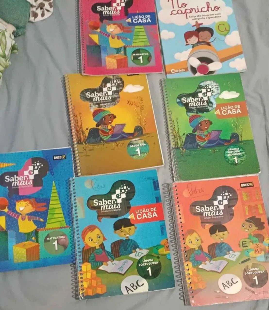 Coleção Saber mais 1°ano, em boas condições de uso.