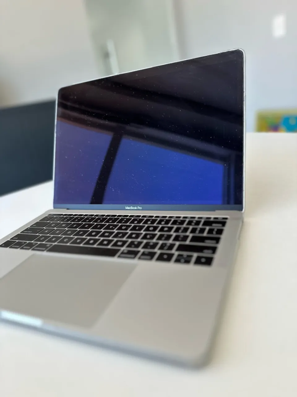 MacBook Pro 256GB - TouchBar i5 Quad-core - Notebooks - Boituva